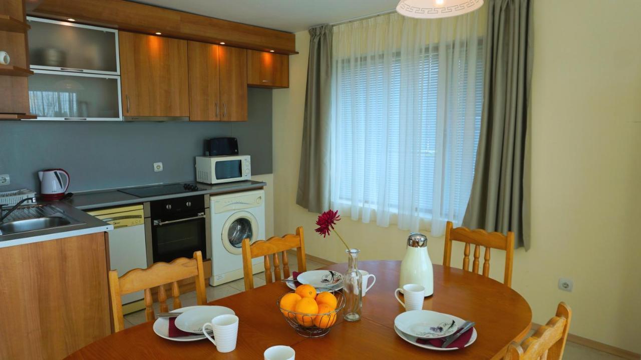 Вила Помело - Family Villa Pomelo Bŭlgarevo Eksteriør billede