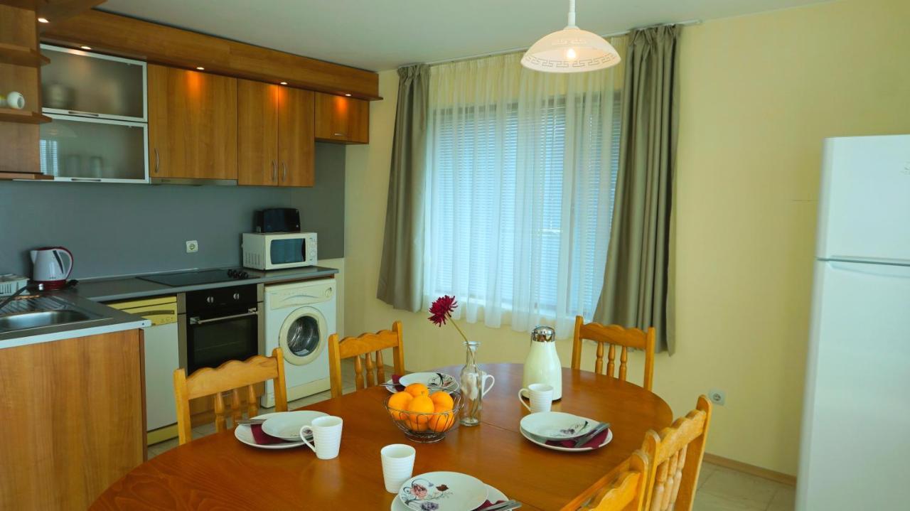 Вила Помело - Family Villa Pomelo Bŭlgarevo Eksteriør billede