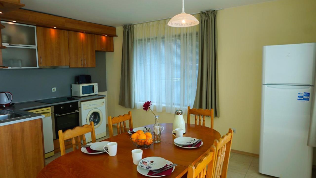Вила Помело - Family Villa Pomelo Bŭlgarevo Eksteriør billede